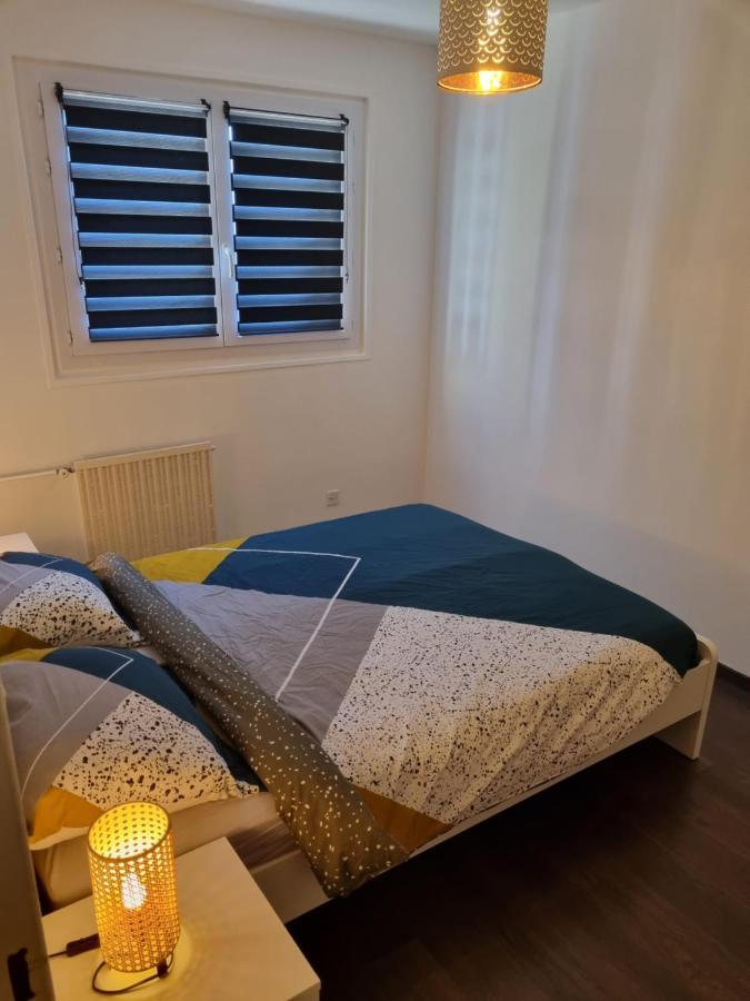 Bel Appartement 2 Chambres ,Residence Privee Givet Exterior photo