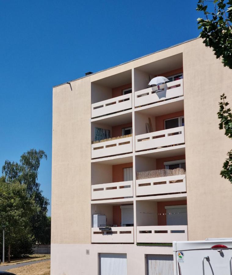 Bel Appartement 2 Chambres ,Residence Privee Givet Exterior photo